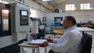 Bursa’daki meslek lisesi ”HÜRTECH” markasıyla otomatik soğuk damga makinesi geliştirdi