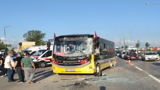 Bursa’da zincirleme trafik kazası: 2 yaralı