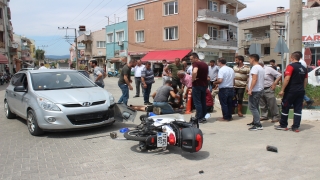 Bayramiç’te otomobille çarpışan motosikletin sürücüsü yaralandı