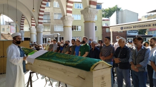 Bursa’da trafik kazası sonucu hayatını kaybeden kişi toprağa verildi