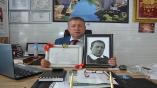 Okuma azmiyle 55 yaşında liseyi bitirdi 