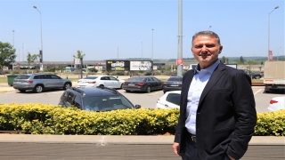 İstanbulİzmir Otoyolu’ndaki dinlenme tesislerinde bayram tatili yoğunluğu yaşanıyor