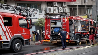Kağıthane’de marangoz atölyesinde çıkan yangın söndürüldü 