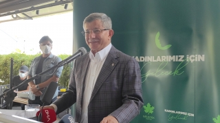 Gelecek Partisi Genel Başkanı Davutoğlu, Bursa’da düzenlenen ”Kadınlar İçin Gelecek Toplantısı”nda konuştu: