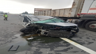 Keşan’da otomobille kamyon çarpıştı: 2 yaralı