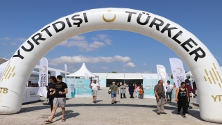 Gurbetçiler, YTB’nin Kapıkule’de oluşturduğu dinlenme ve oyun alanlarından memnun