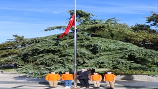 Kırklareli’nde İlköğretim Haftası törenle kutlandı