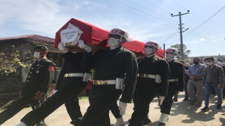 Sakarya’da Gaziler Günü’nde vefat eden Kıbrıs gazisi toprağa verildi