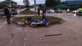 İnegöl’de meydana gelen kazada motosiklet sürücüsü yaralandı
