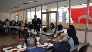 Adalet Bakanı Gül, Edirne’de adliye personeliyle yemek yedi: