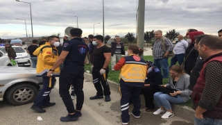 Bursa’da iki otomobilin çarpışması sonucu 5 kişi yaralandı