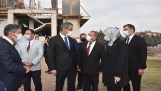 Milli Eğitim Bakanı Özer, Balıkesir Valiliği ziyaretinde açıklamalarda bulundu: