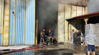 Sakarya’da tekstil atölyesi yangında hasar gördü