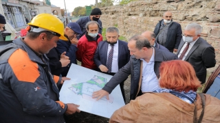 Selimiye Meydanı kazılarında ilkokul temellerine rastlandı 