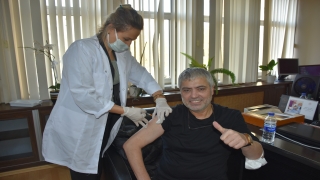 Cengiz Kurtoğlu’ndan ”aşı olun” çağrısı