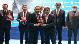 TBMM Başkanı Şentop ”Hasan Basri Çantay Gazetecilik Ödülleri” töreninde konuştu: