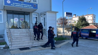 Yalova’da bir iş yerinin kurşunlanmasına ilişkin 2 şüpheli yakalandı