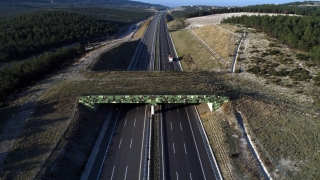 İstanbulİzmir Otoyolu çevreci özellikleriyle dikkati çekiyor