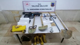 Yalova’da izinsiz kazı yaptıkları iddia edilen 4 şüpheli gözaltına alındı