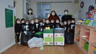 Edirne’de ana okulu öğrencileri ihtiyaç sahipleri için oyuncak ve kıyafet topladı