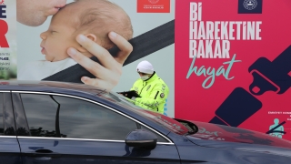Kırklareli’nde kurallara uymayan sürücüler drone görünce emniyet kemerini takmaya çalıştı