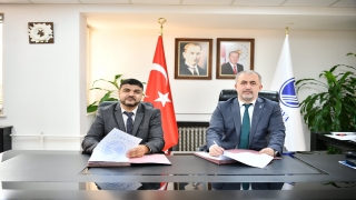 Sakarya ve Cezayir Naama üniversiteleri arasında iş birliği protokolü