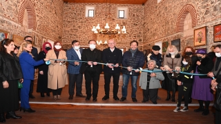 Karesi’de yeni yılın ilk sergisi açıldı