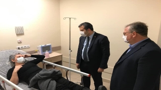 GÜNCELLEME Edirne’de memurları taşıyan servisin lastiği patladı, 8 kişi yaralandı