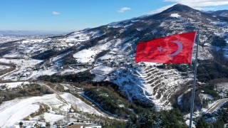 Yuvacık Barajı kar yağışıyla beyaza büründü
