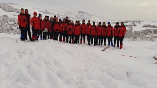 İnegöl’de arama kurtarma ekipleri nöbet tutuyor