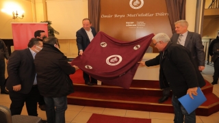 Edirne Belediyesinden kahveci esnafına masa örtüsü ve çay tabağı desteği