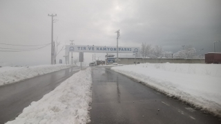 Anadolu Otoyolu’nun Sakarya ve Kocaeli kesiminden tırların geçişine izin verilmiyor