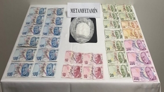 Bandırma’da uyuşturucu operasyonunda 2 zanlı yakalandı