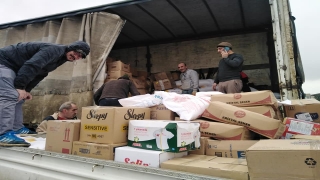 İnegöl’den Afganistanlı ihtiyaç sahiplerine 3 tır gıda yardımı