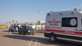 Kocaeli’de otomobilin çarptığı yaya yaralandı 