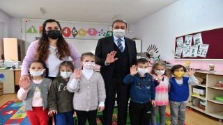 Balıkesir Valisi Hasan Şıldak, Susurluk ve Bandırma’da okul ziyaretlerinde bulundu
