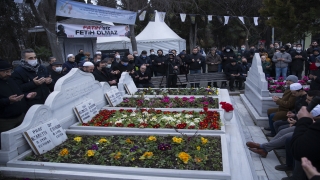 Merhum başbakan Necmettin Erbakan kabri başında anıldı
