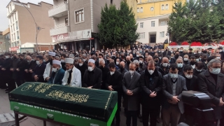 AK Parti Kocaeli Milletvekili Yaman’ın babası son yolculuğuna uğurlandı 