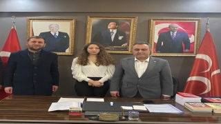 Ukrayna’dan tahliye edilen Türk öğrenci Seher Güneş memleketine döndü