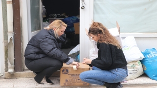 Edirne’de Ukrayna halkı için bir kamyon yardım malzemesi toplandı