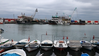 Tekirdağ’da balıkçılar poyraz nedeniyle denize açılamıyor