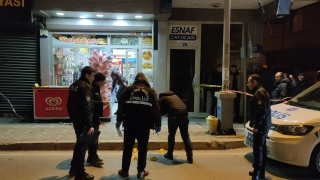 Kocaeli’de dükkan kurşunladıkları ileri sürülen 2 çocuk yakalandı