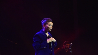 Şarkıcı Melike Şahin, Bursa’da konser verdi
