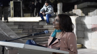 Bilecik’te ’Farkındalık Feneri Uçurtma Şenliği’nde dilek fenerleri ve balonlar gökyüzüyle buluştu
