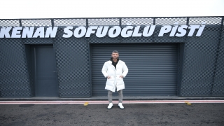 Kenan Sofuoğlu, yeni sezona hazırladığı milli motosikletçilerden şampiyonluk bekliyor:
