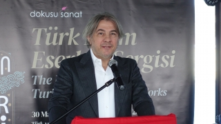 ”İstanbul’un Hazineleri” sergisi sanatseverlerin beğenisine sunuldu