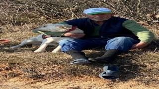 Kırklareli’de kaybolan yaşlı adam kendisini bulan iz takip köpeğine sarıldı