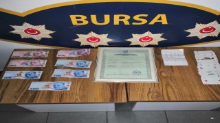 Kumar oynandığı belirlenen kıraathaneye baskın düzenlendi