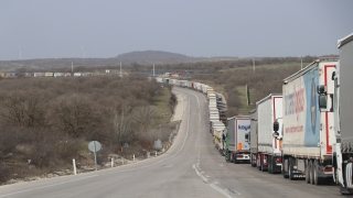 Bulgaristan’a açılan Hamzabeyli Sınır Kapısı’nda 22 kilometrelik tır kuyruğu