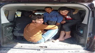 Kocaeli’de 15 düzensiz göçmen yakalandı